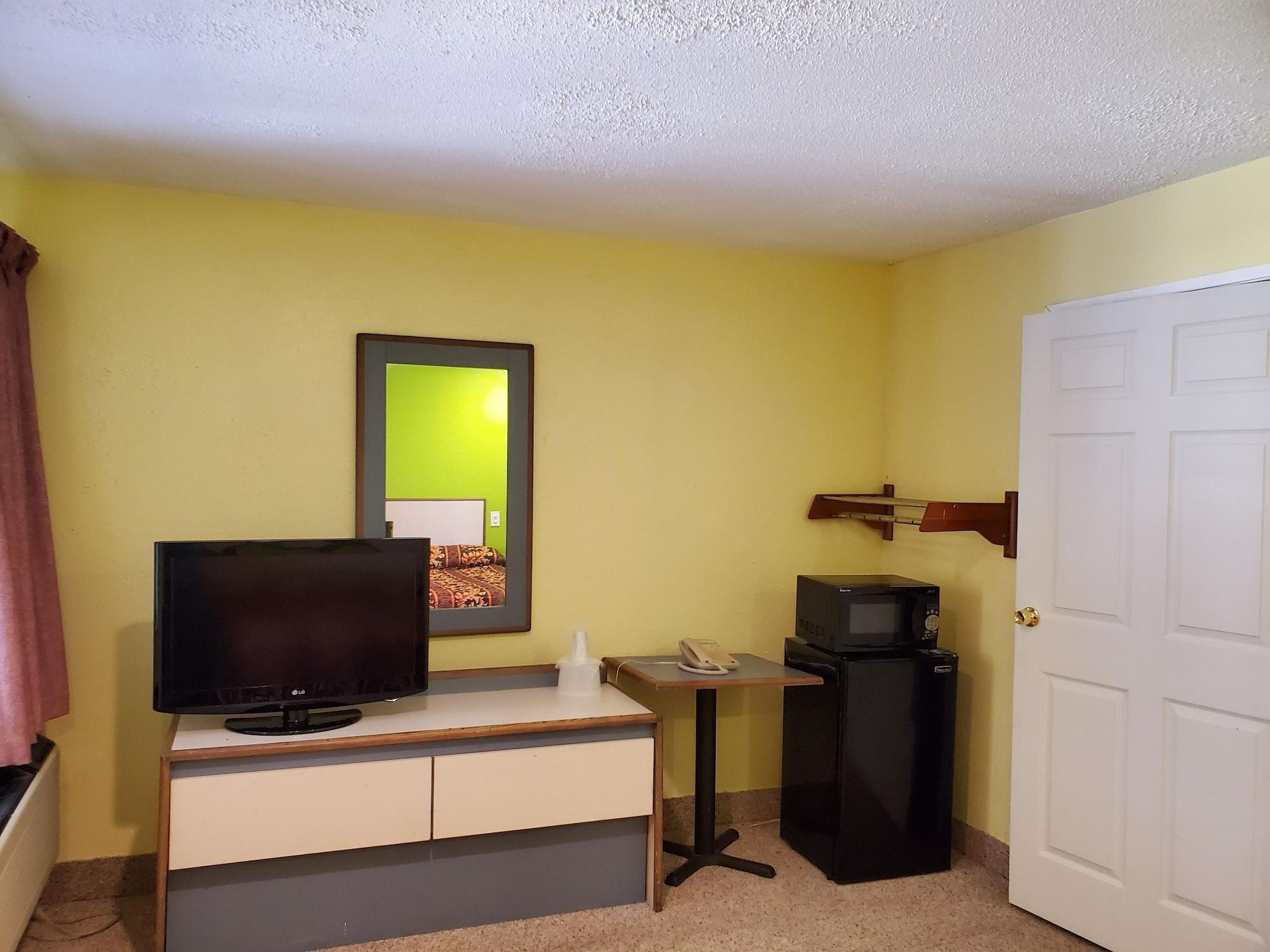 Travel Inn Motel Hartford Luaran gambar