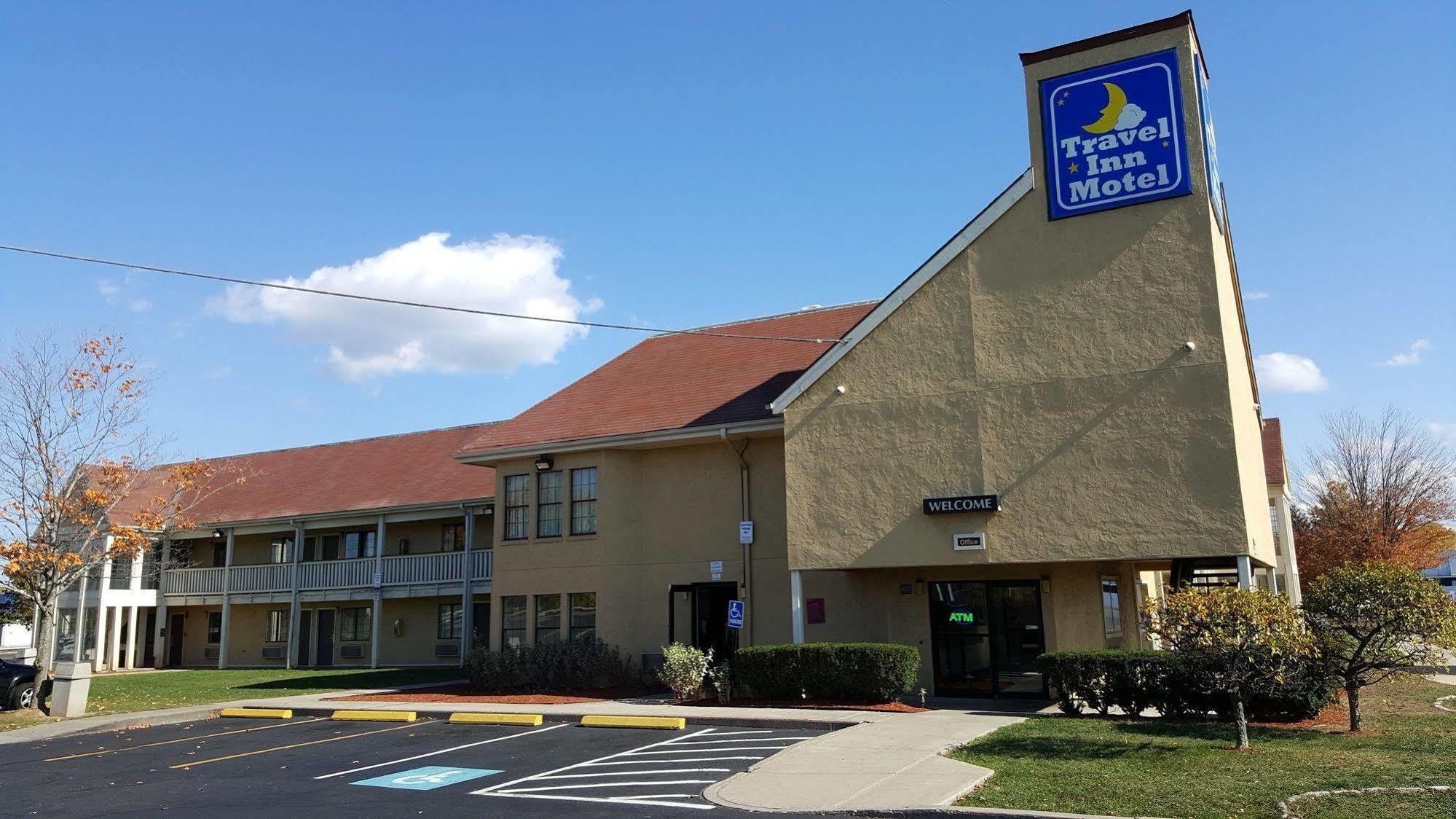 Travel Inn Motel Hartford Luaran gambar